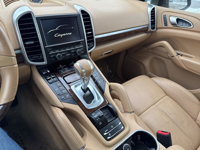 2014 Porsche Cayenne AWD 4dr Tiptronic - 22975156 - 15