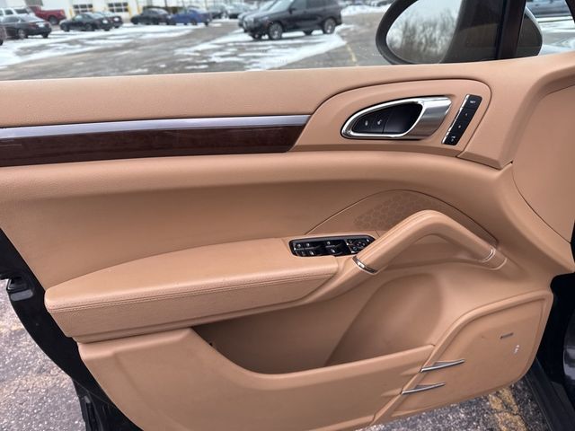 2014 Porsche Cayenne AWD 4dr Tiptronic - 22975156 - 8