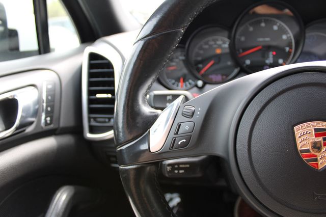 2014 Porsche Cayenne AWD Platinum - 23007763 - 31