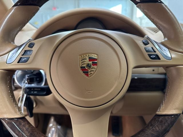 2014 Porsche Cayenne Base Trim - 22975156 - 13