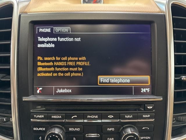 2014 Porsche Cayenne Base Trim - 22975156 - 19