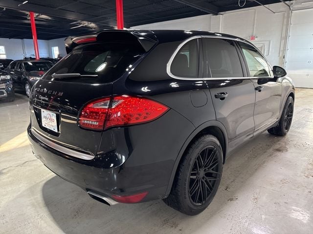 2014 Porsche Cayenne Base Trim - 22975156 - 6