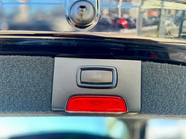 2014 Porsche Cayenne Base Trim - 22976568 - 9