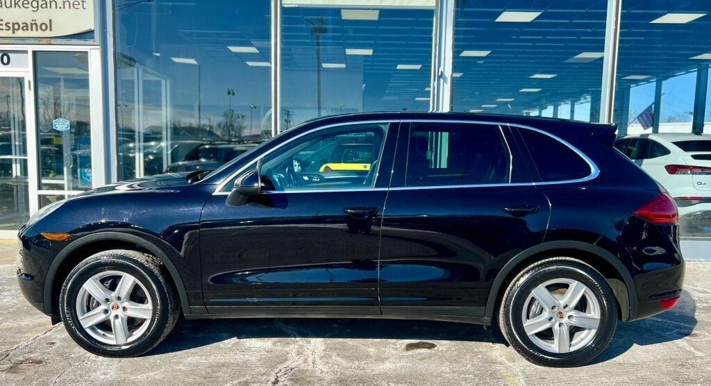 2014 Porsche Cayenne Base Trim - 22976568 - 1