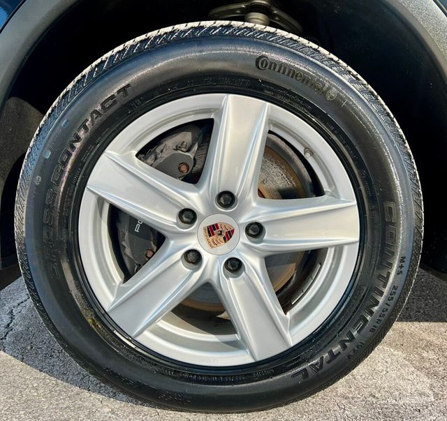 2014 Porsche Cayenne Base Trim - 22976568 - 26