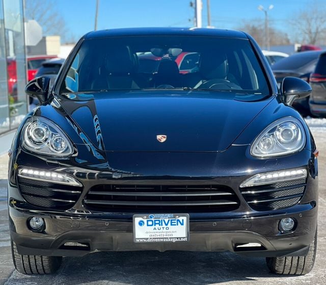 2014 Porsche Cayenne Base Trim - 22976568 - 6