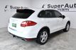 2014 Porsche Cayenne Base Trim - 22976711 - 3