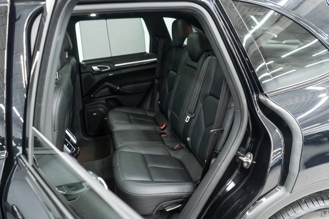 2014 Porsche Cayenne Base Trim - 23091214 - 15
