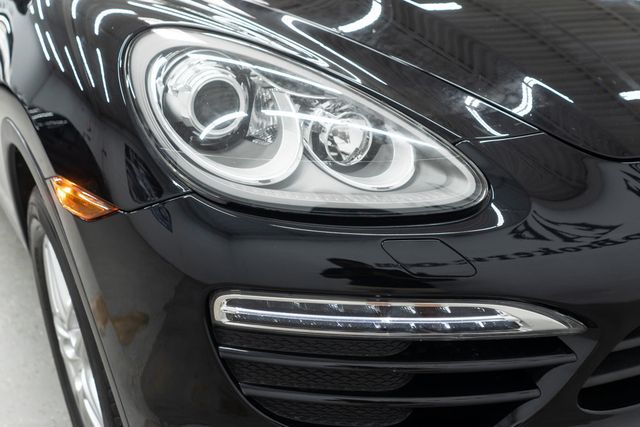 2014 Porsche Cayenne Base Trim - 23091214 - 38