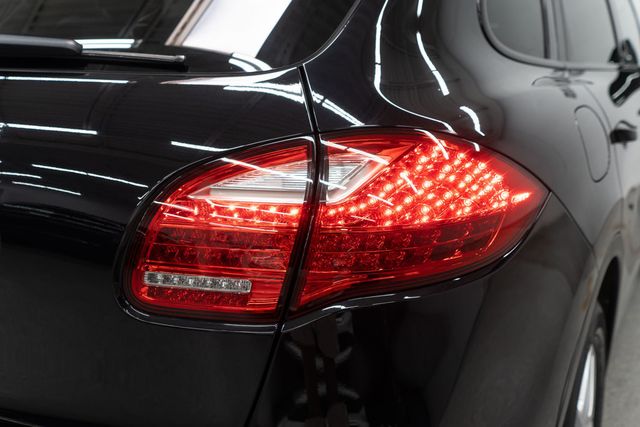 2014 Porsche Cayenne Base Trim - 23091214 - 42