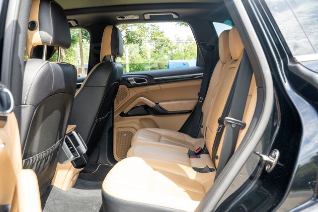 2014 Porsche Cayenne LocalTrade/PlatinumEdition/Heated&CooledSeats/PanoramicSunroof - 23032118 - 46