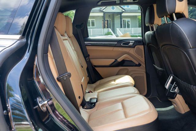 2014 Porsche Cayenne LocalTrade/PlatinumEdition/Heated&CooledSeats/PanoramicSunroof - 23032118 - 50