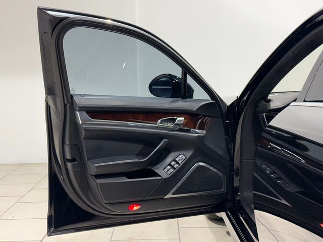 2014 Porsche Panamera 2014 PORSCHE PANAMERA TURBO S EXECUTIVE LWB - 22973889 - 16