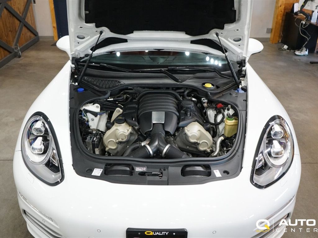 2014 Porsche Panamera 4dr Hatchback 4 - 22974763 - 11