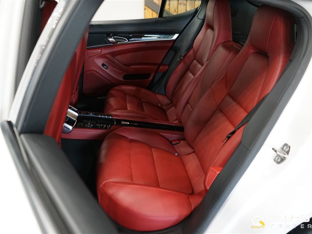 2014 Porsche Panamera 4dr Hatchback 4 - 22974763 - 32