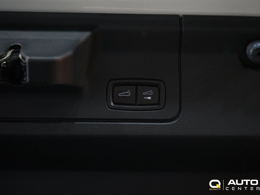 2014 Porsche Panamera 4dr Hatchback 4 - 22974763 - 40