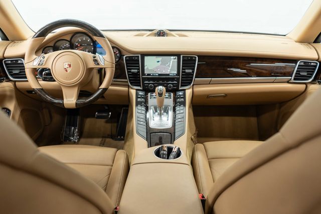 2014 Porsche Panamera 4dr Hatchback 4 - 23002184 - 7