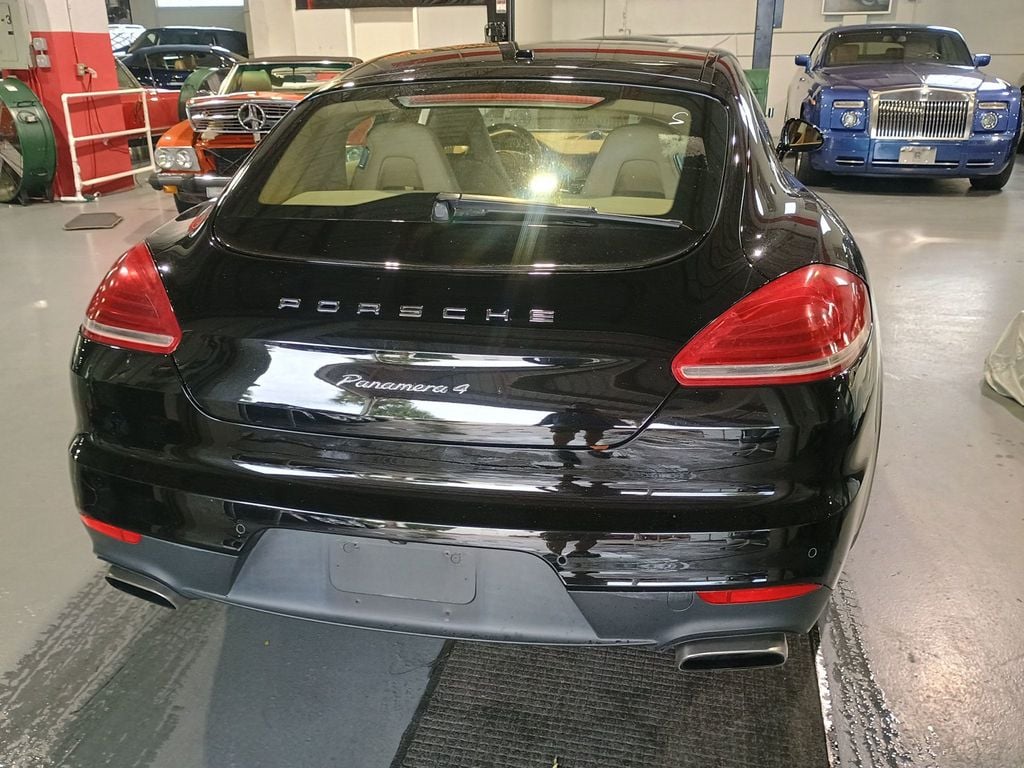 2014 Porsche Panamera 4dr Hatchback 4 Clean Carfax Florida Car - 22930221 - 4