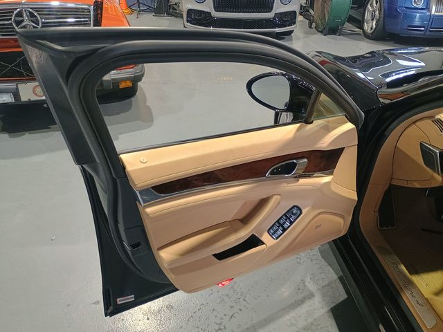 2014 Porsche Panamera 4dr Hatchback 4 Clean Carfax Florida Car - 22930221 - 5