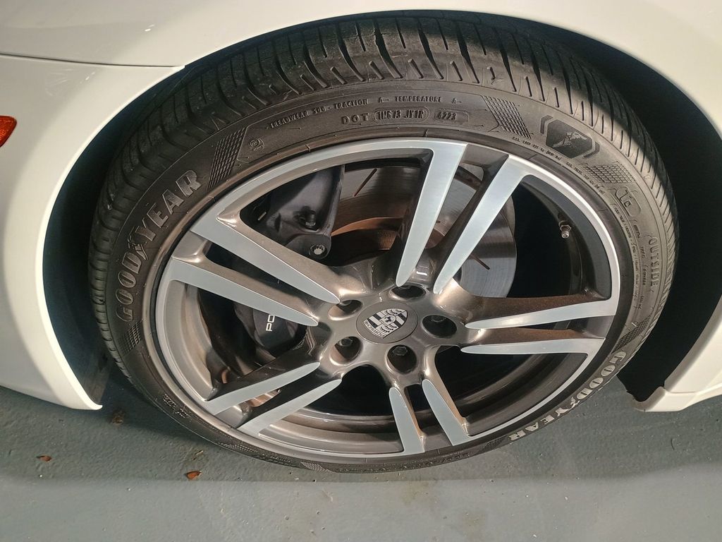 2014 Porsche Panamera 4dr Hatchback 4 Clean Carfax Florida Car - 22958111 - 40