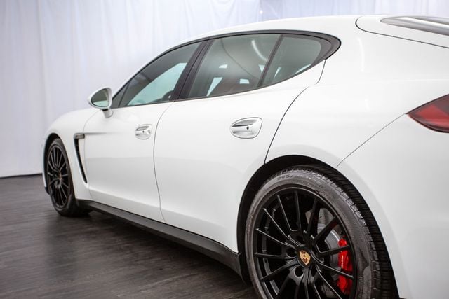 2014 Porsche Panamera 4dr Hatchback GTS - 22678570 - 31