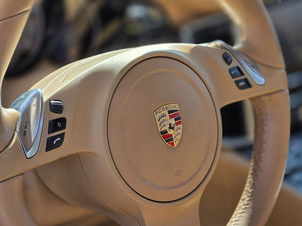 2014 Porsche Panamera 4dr Hatchback S E-Hybrid - 22981399 - 17