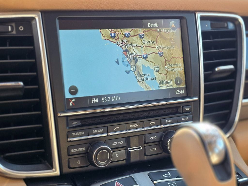 2014 Porsche Panamera 4dr Hatchback S E-Hybrid - 22981399 - 36