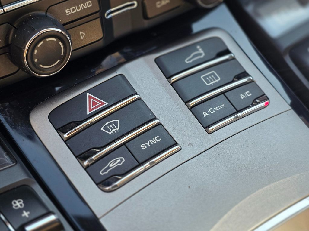 2014 Porsche Panamera 4dr Hatchback S E-Hybrid - 22981399 - 39