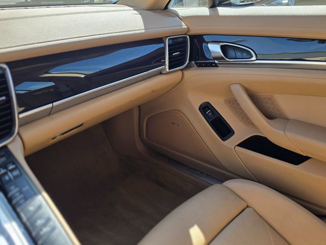 2014 Porsche Panamera 4dr Hatchback S E-Hybrid - 22981399 - 48