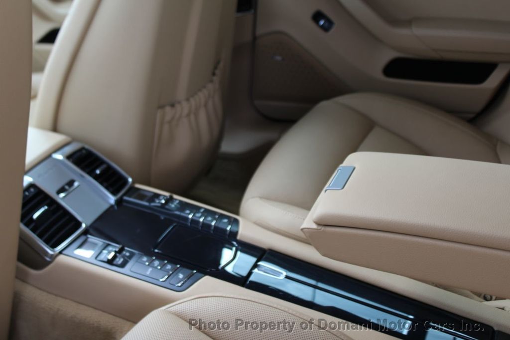 2014 Porsche Panamera S E-Hybrid photo 25