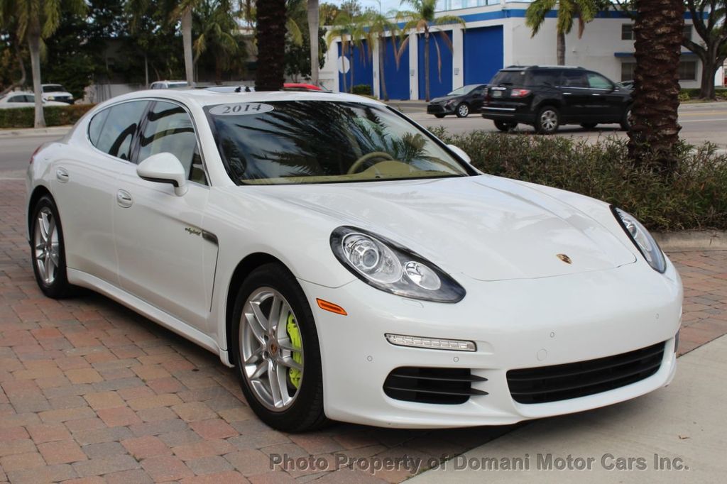 2014 Porsche Panamera S E-Hybrid photo 34