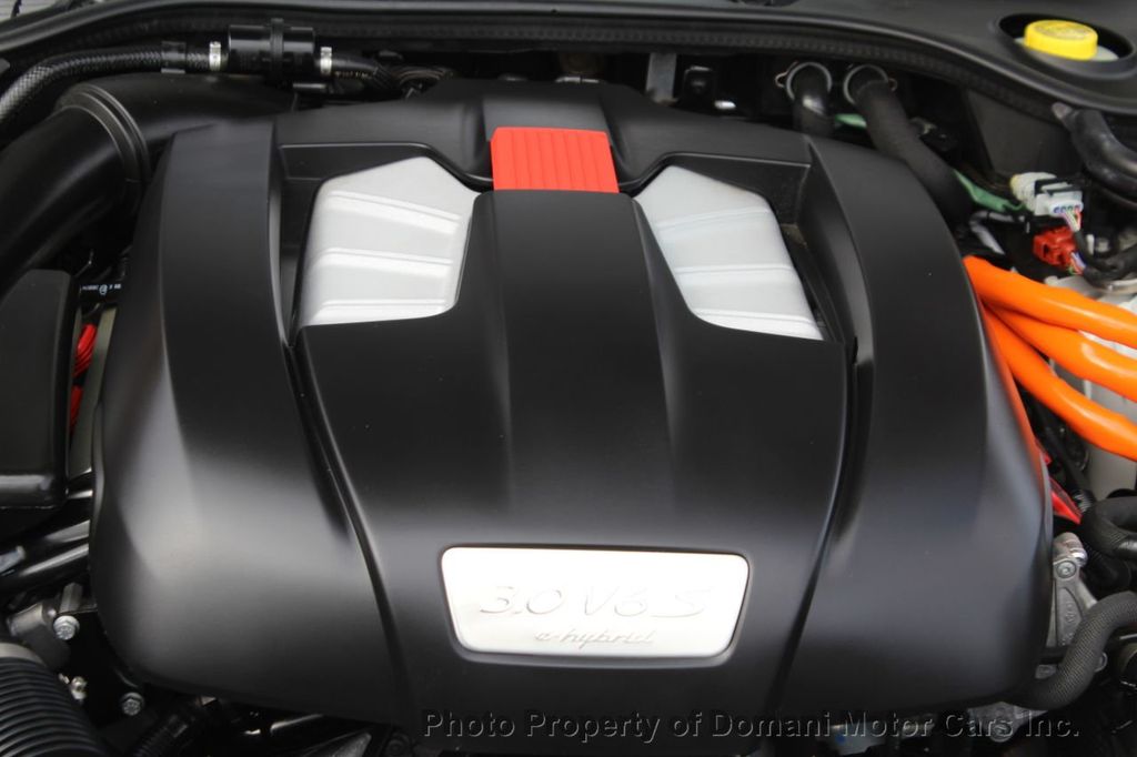 2014 Porsche Panamera S E-Hybrid photo 38