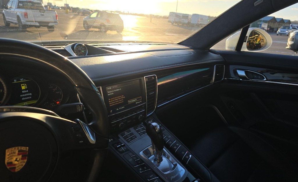 2014 Porsche Panamera TURBO EXECUTIVE - 22983567 - 9