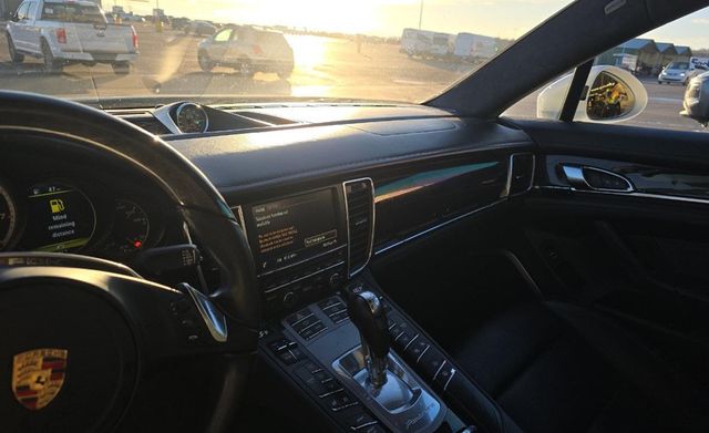 2014 Porsche Panamera TURBO EXECUTIVE - 22983567 - 9