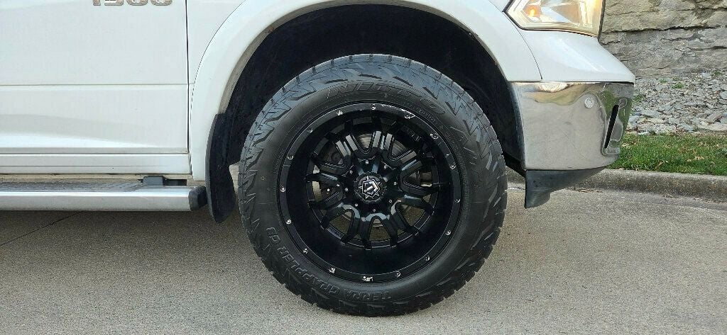 2014 Ram 1500  - 22989331 - 29