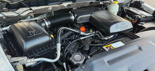 2014 Ram 1500  - 22989331 - 34