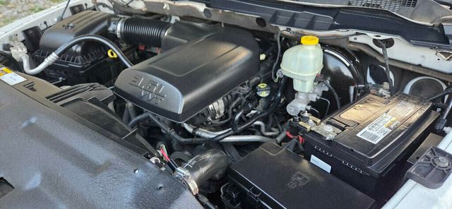 2014 Ram 1500  - 22989331 - 35