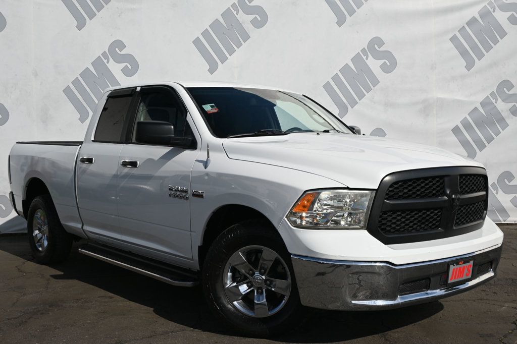 2014 Ram 1500 SLT photo 3