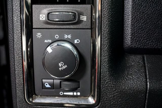 2014 Ram 1500 *1500 Sport* *4x4 V8* *Regular Cab* *Short Bed* *Only 12k Miles - 23068388 - 15