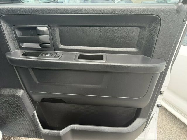 2014 Ram 1500 2WD Crew Cab 149" Lone Star - 23096204 - 13