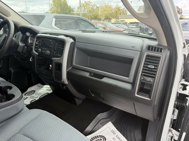 2014 Ram 1500 2WD Crew Cab 149" Lone Star - 23096204 - 14