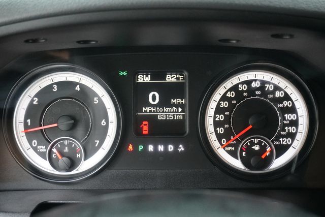 2014 Ram 1500 2WD Quad Cab 140.5" Express - 22997329 - 13