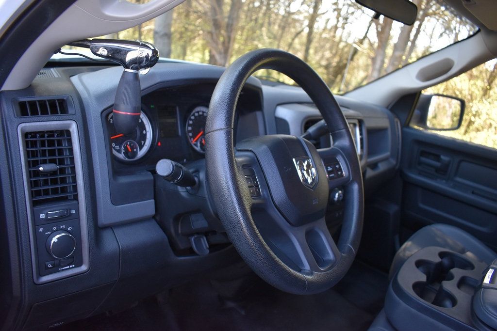 2014 Ram 1500 Tradesman photo 2