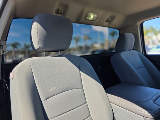 2014 Ram 1500 2WD Reg Cab 120.5" Express - 22991342 - 10