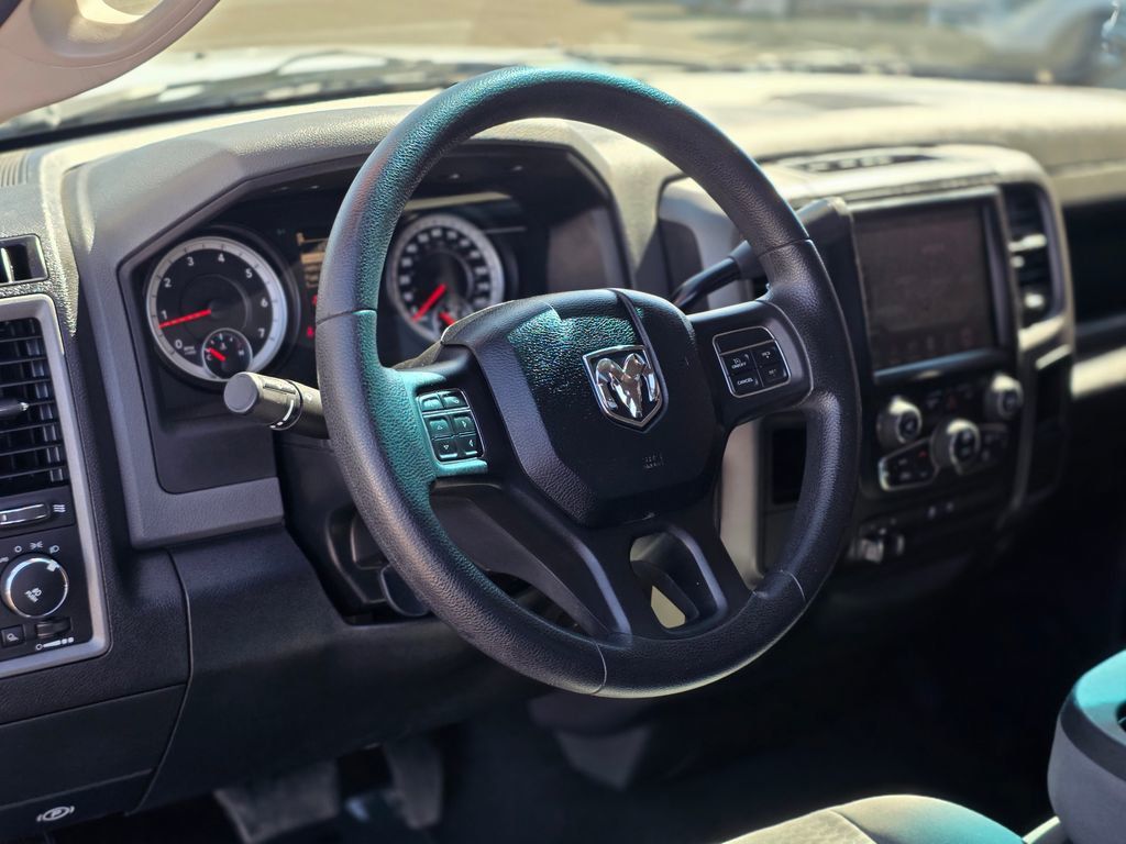 2014 Ram 1500 2WD Reg Cab 120.5" Express - 22991342 - 15