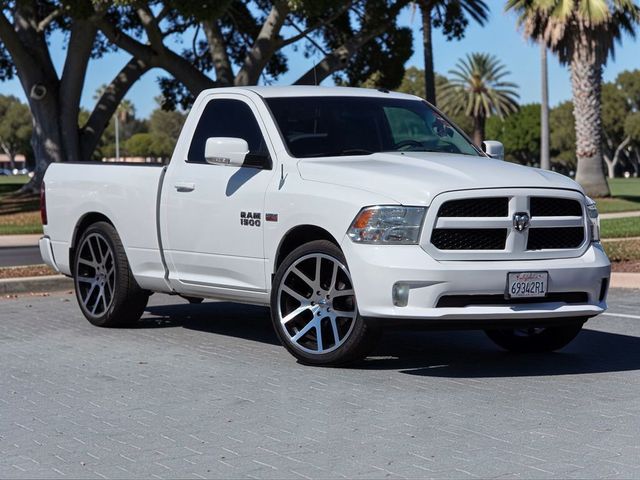 2014 Ram 1500 2WD Reg Cab 120.5" Express - 22991342 - 1