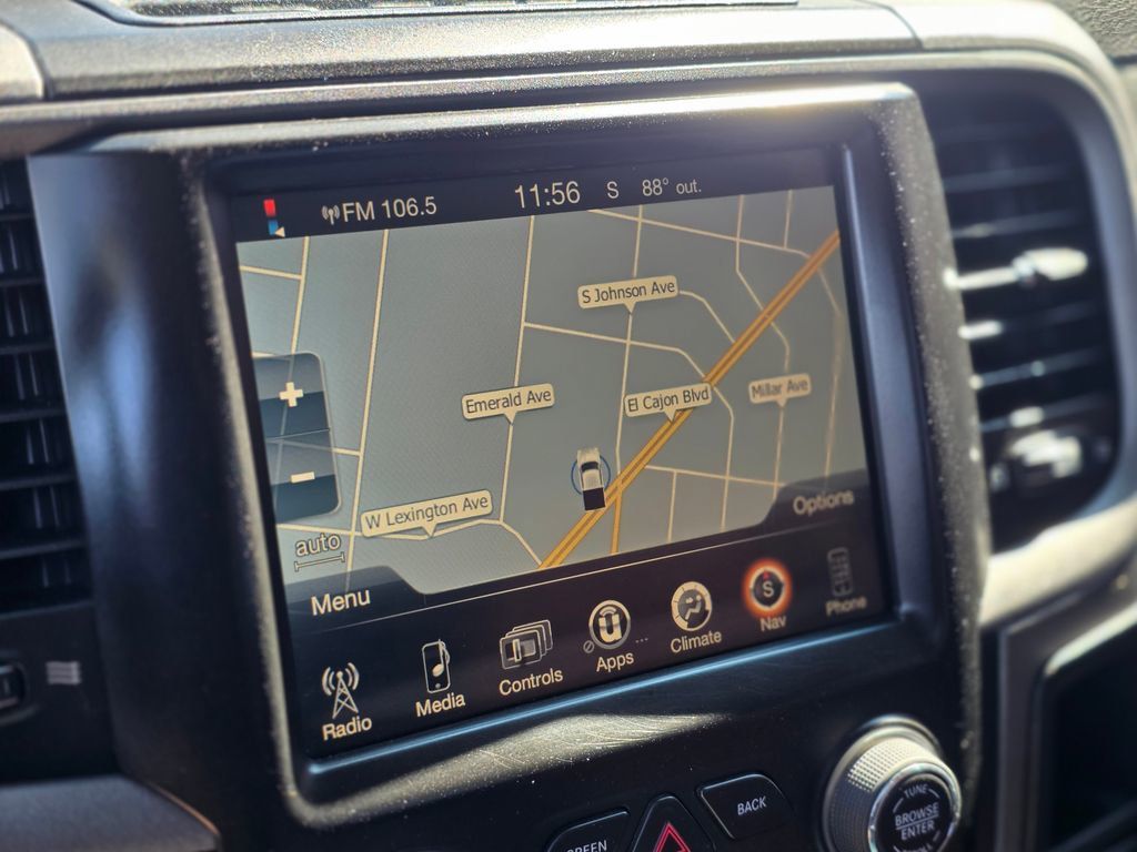 2014 Ram 1500 2WD Reg Cab 120.5" Express - 22991342 - 25