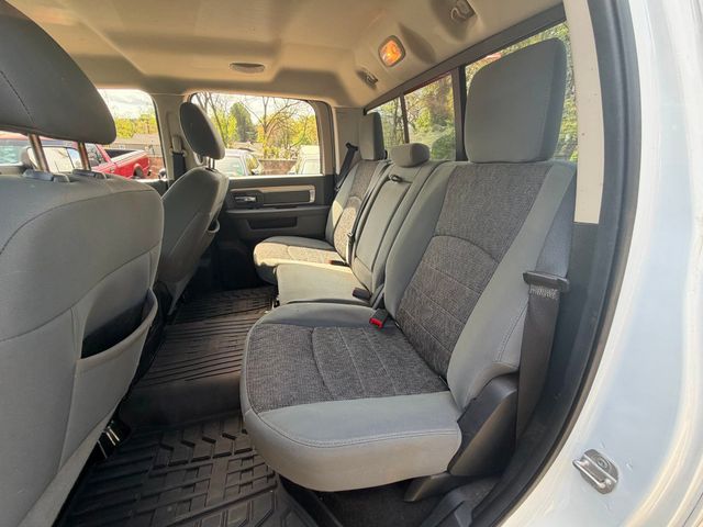 2014 Ram 1500 2WD Reg Cab 140.5" Big Horn - 23006659 - 10