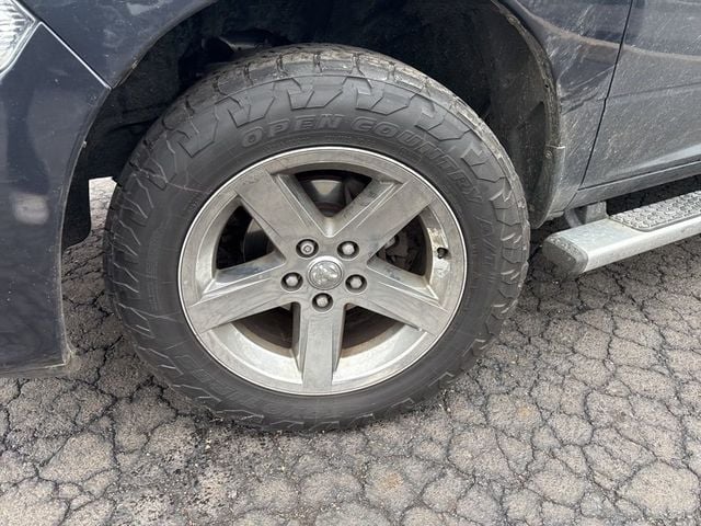 2014 Ram 1500 4WD Crew Cab 140.5" Express - 22997608 - 1