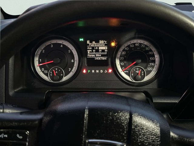 2014 Ram 1500 4WD Crew Cab 140.5" Express - 22971122 - 20